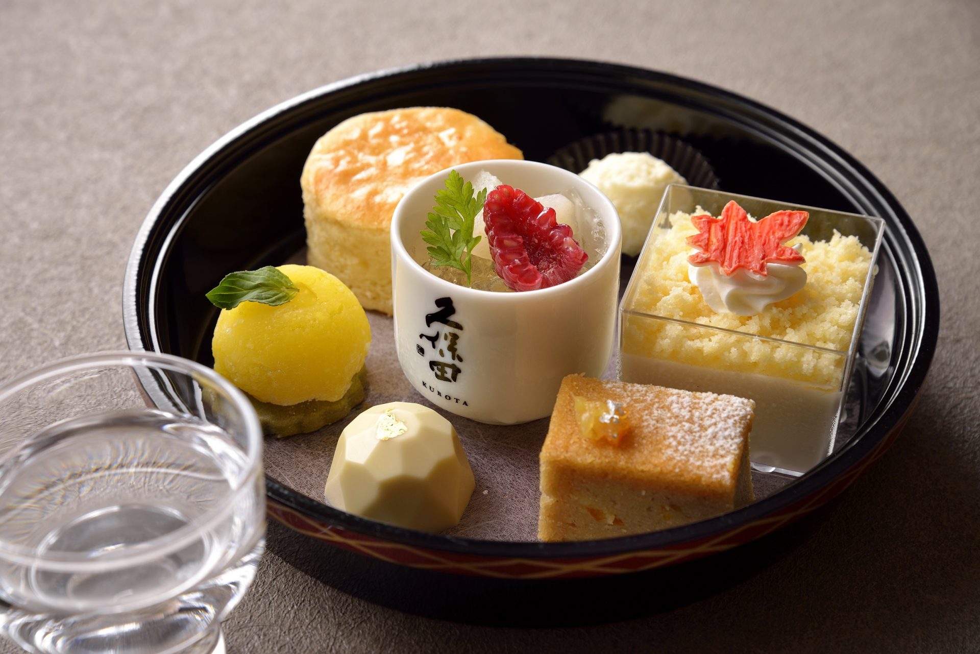 KUBOTAアフタヌーンティーのスイーツ