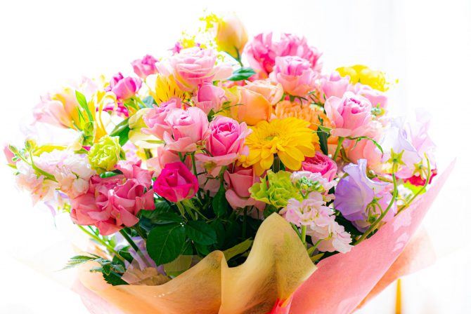 プロポーズに贈る花束の作り方と本数の意味とは 定番のバラやおすすめの花を紹介 東京の結婚式 結婚式場 ホテル椿山荘東京 公式