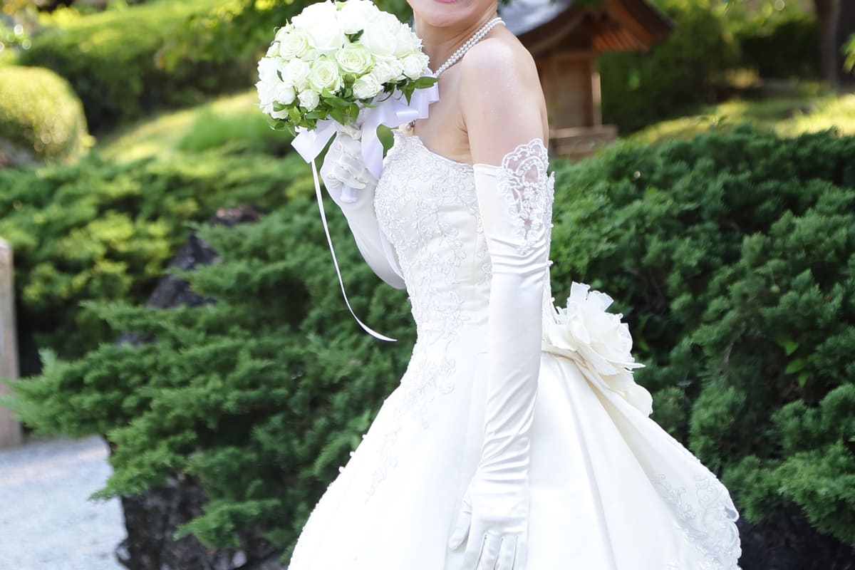 ウエディンググローブとは？種類や選び方のコツ | 東京の結婚式・結婚