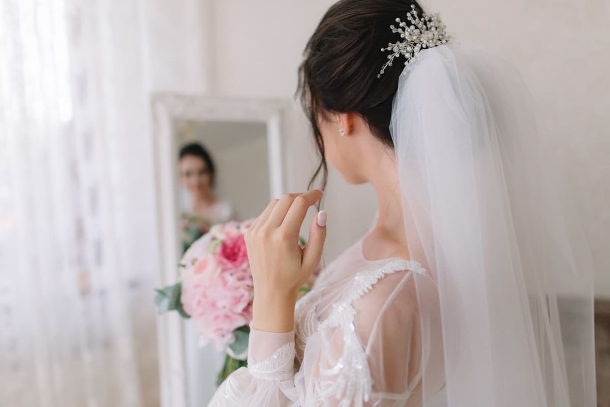 ウエディングベールとドレスの合わせるコツを紹介 | 東京の結婚