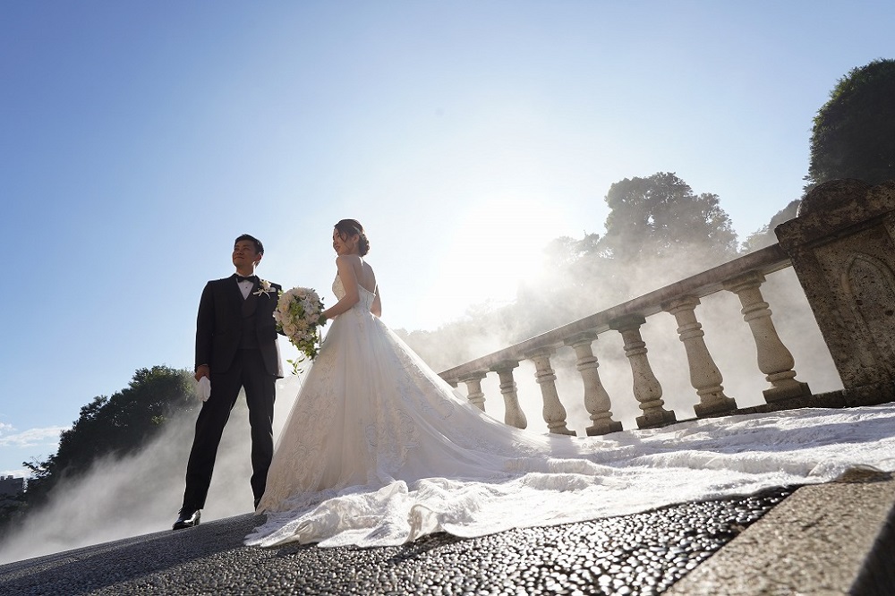 10月1日より 東京雲海 出現 幻想的なウエディングフォトもおすすめ 東京の結婚式 結婚式場 ホテル椿山荘東京 公式