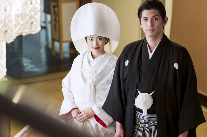 結婚式の和装前撮り 人気ポーズやおすすめの和装をご紹介 東京の結婚式 結婚式場 ホテル椿山荘東京 公式