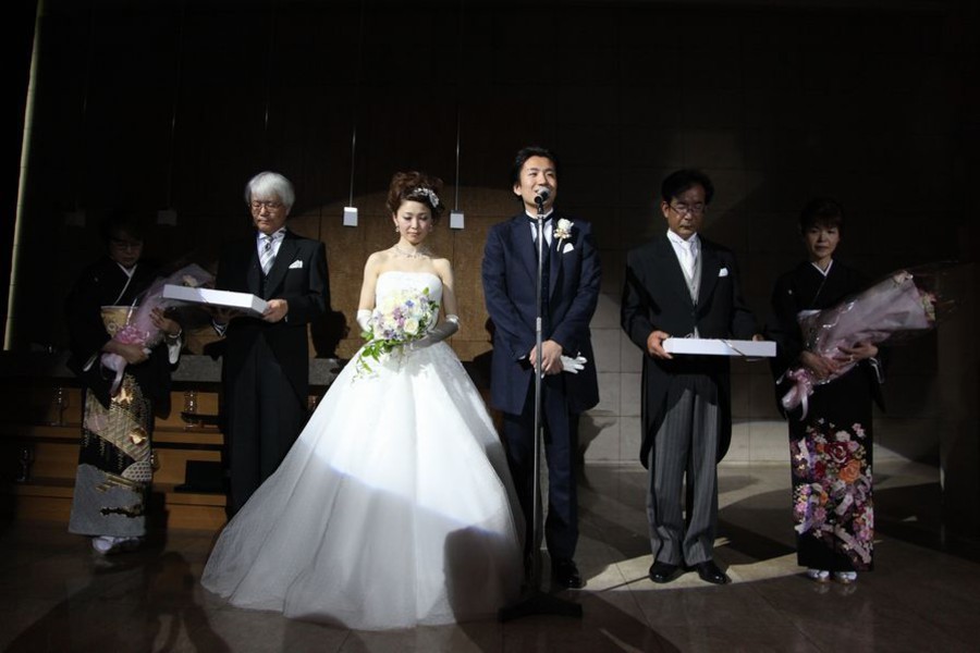 結婚式を美しく締めくくる 新郎新婦の手紙 スピーチの秘訣はこれ 東京の結婚式 結婚式場 ホテル椿山荘東京 公式